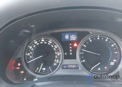 2008 Lexus Is 350 z USA, uszkodzony, nr VIN JTHBE262X82014744